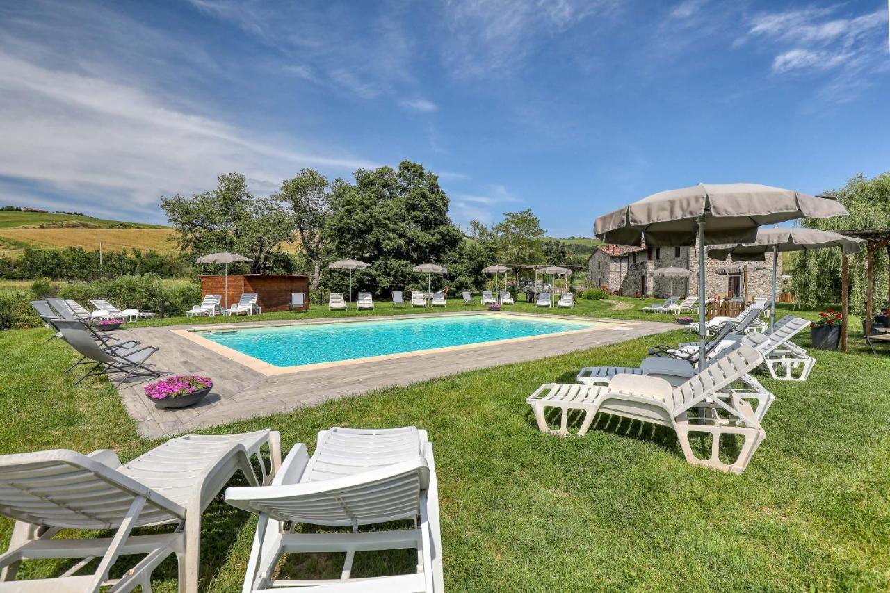 Agriturismo Podere San Giorgio Radicofani Exterior foto